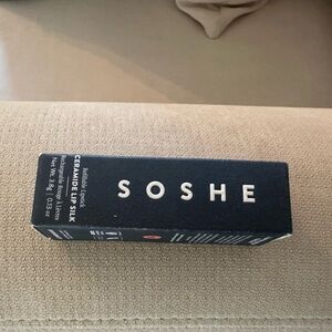 SOSHE lipstick